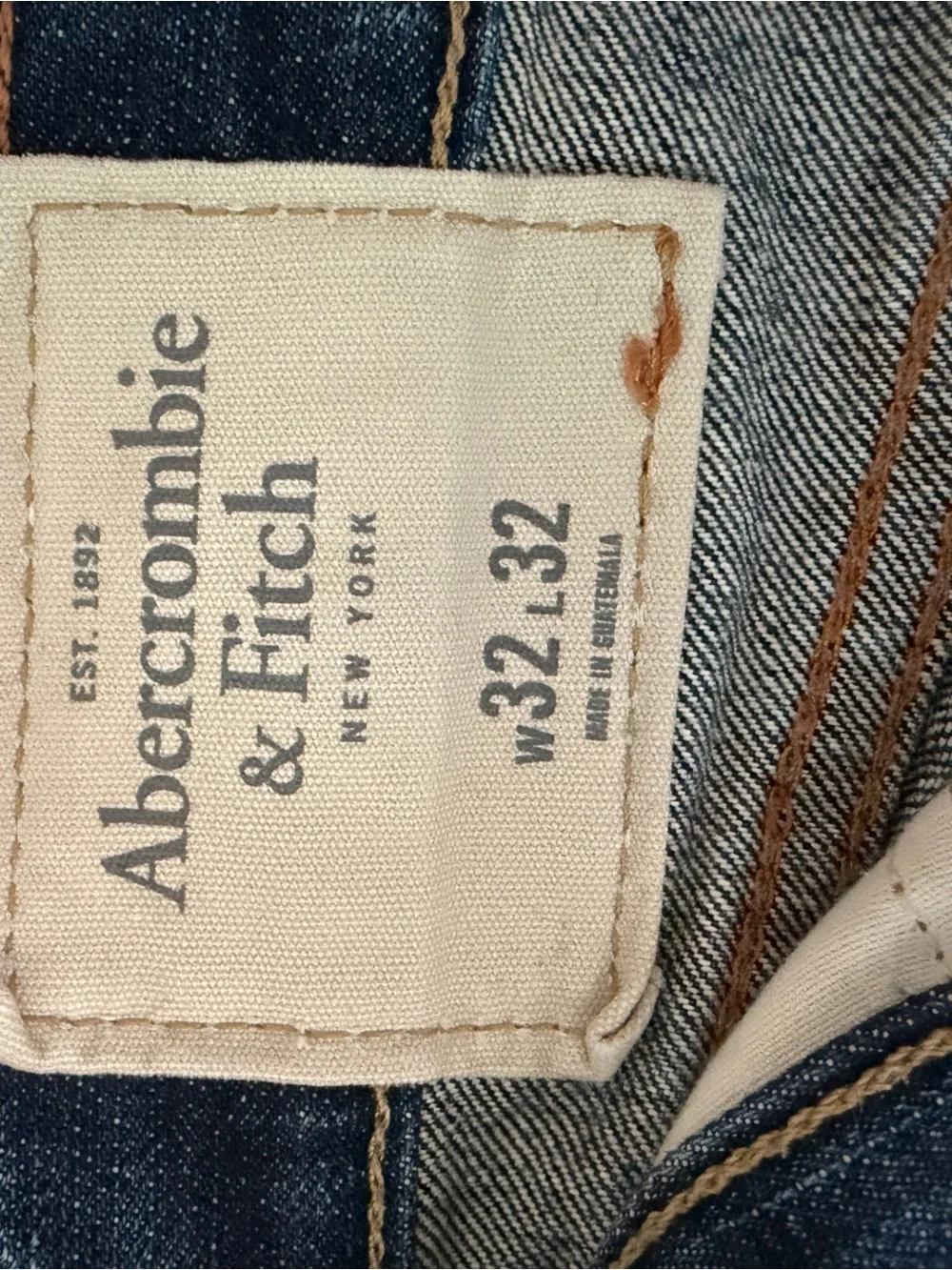Abercrombie & Fitch Men’s Dark Wash Straight Jeans